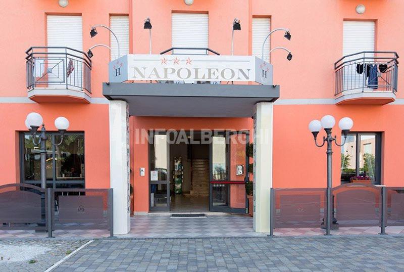Hotel Napoleon San Mauro Mare Dış mekan fotoğraf