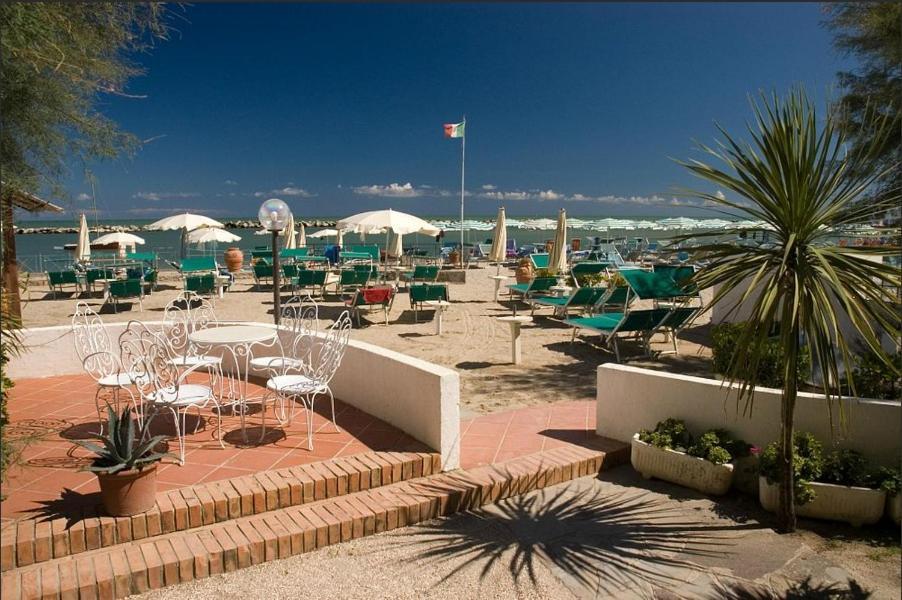 Hotel Napoleon San Mauro Mare Dış mekan fotoğraf