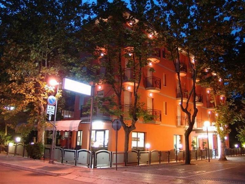 Hotel Napoleon San Mauro Mare Dış mekan fotoğraf